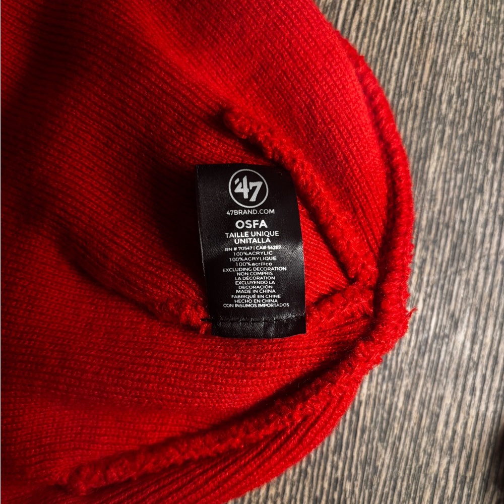 Toronto Raptors 47’ Red Embroidered Toque/Beanie - Picture 4 of 5